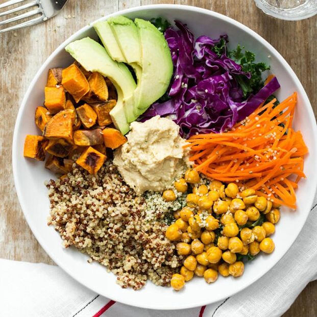 Nueces y verduras
